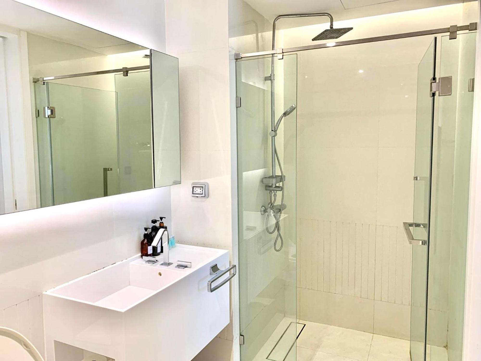 Sukhumvit 11#Luxury#Pool#Gym#Bts Nana&Mrt Sukhumvit#1Br#Max2Ppl Apartment Bangkok Exterior foto